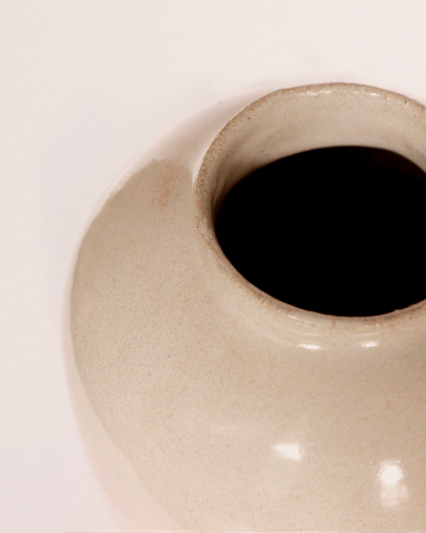 Beige minimalist vase