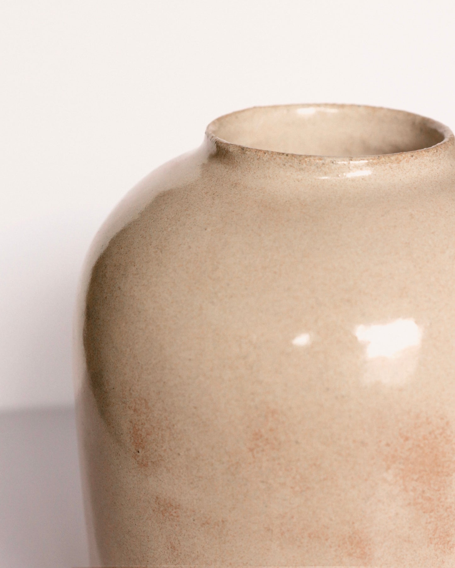 Beige minimalist vase