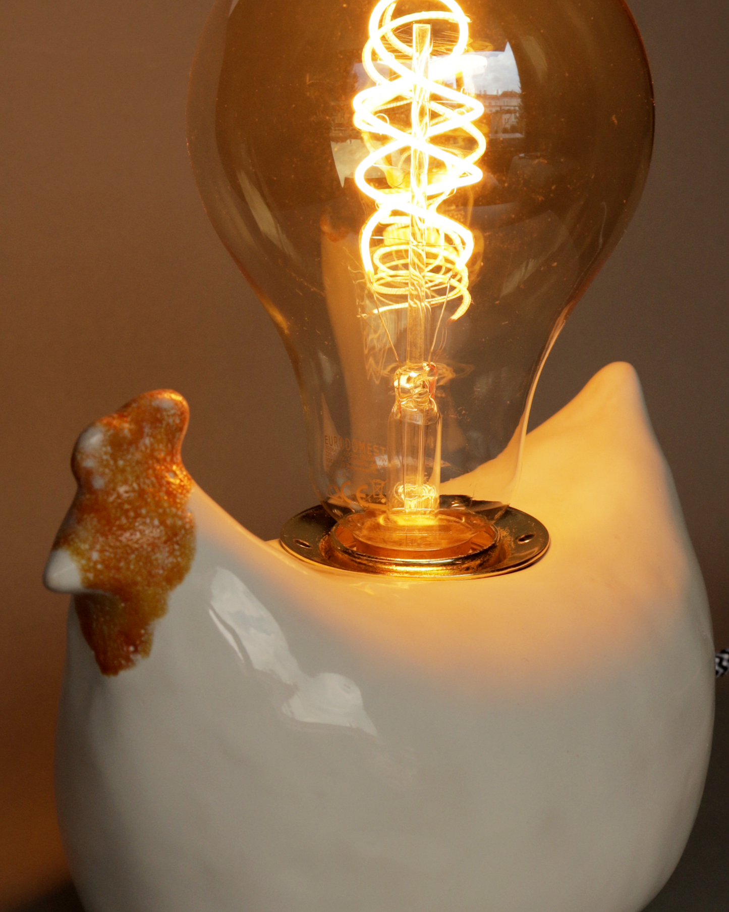 Ceramic lamp “Hen”