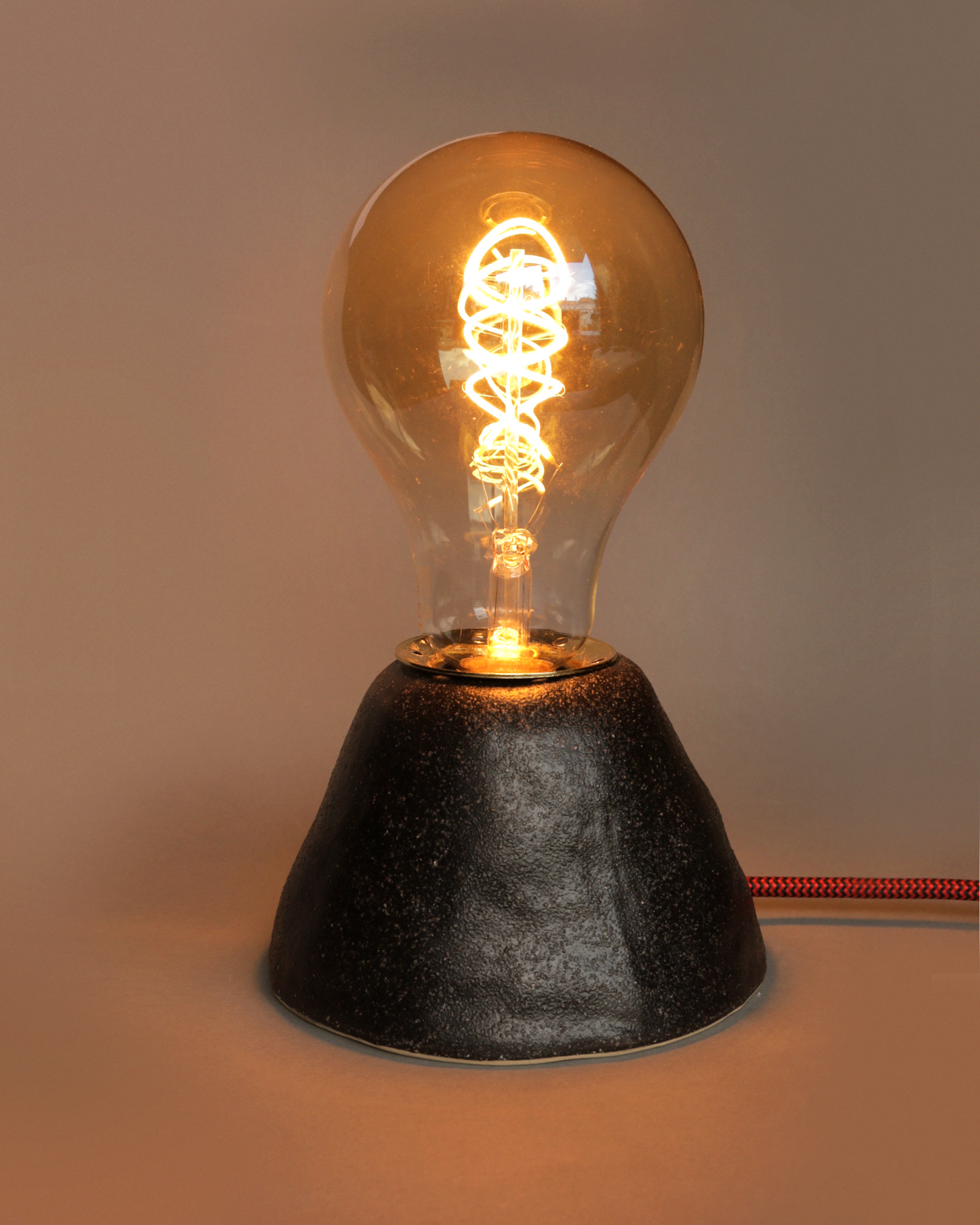 Ceramic lamp “Volcano”